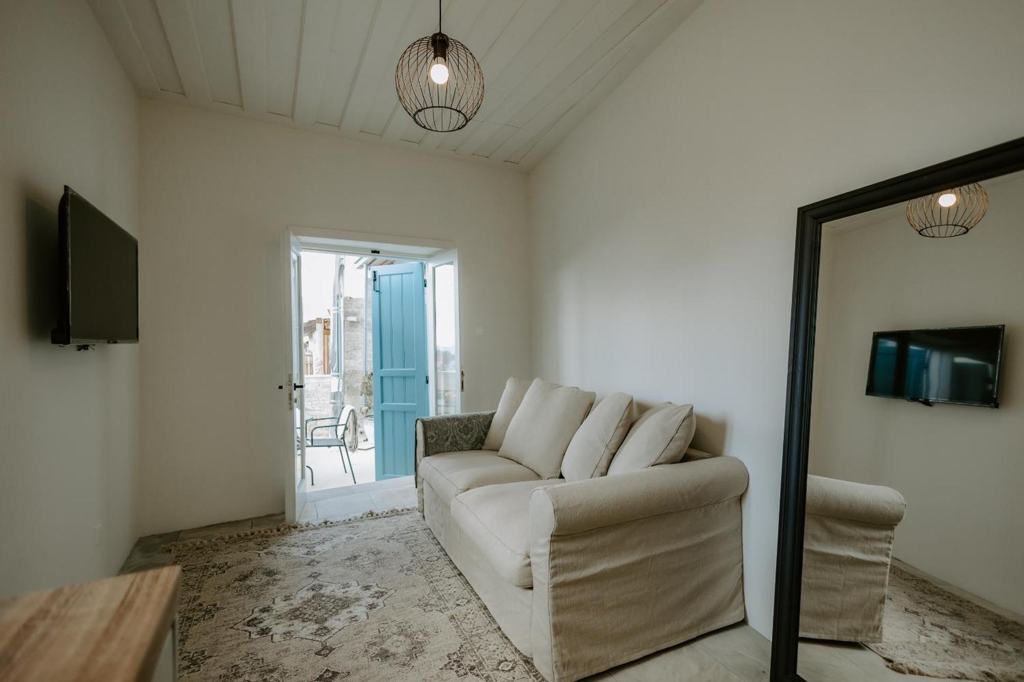 Smaragda'S Guest Rooms ليماسول المظهر الخارجي الصورة