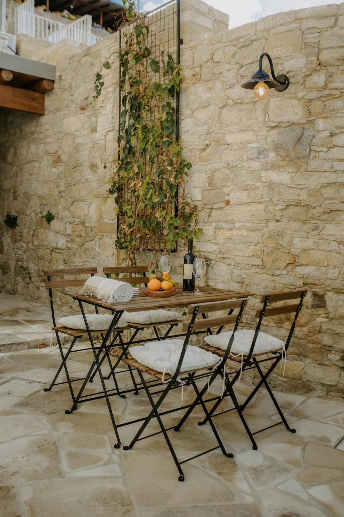 Smaragda'S Guest Rooms ليماسول المظهر الخارجي الصورة